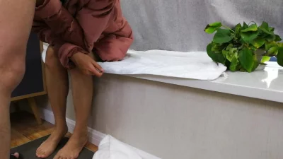 [原创]大冷天也挡不住老婆约炮的决心，穿着羽绒服又出去找单男了